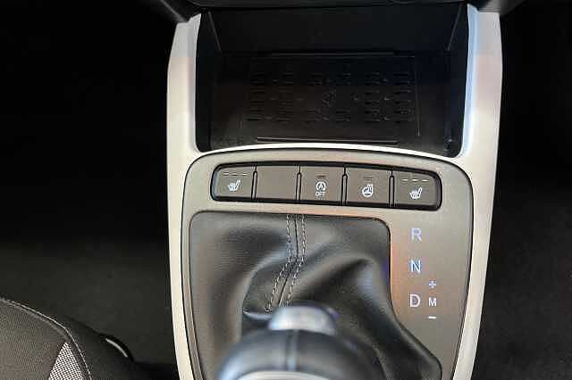 Hyundai I10 1.0 Premium Auto Euro 6 (s/s) 5dr Red