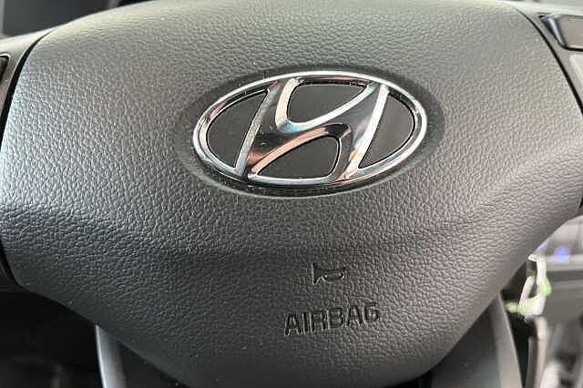 Hyundai KONA 1.6 h-GDi SE Connect DCT Euro 6 (s/s) 5dr Grey