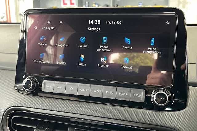 Hyundai KONA 1.6 h-GDi Premium DCT Euro 6 (s/s) 5dr Grey