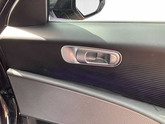 Hyundai IONIQ 6 77.4kWh Premium Auto 4dr