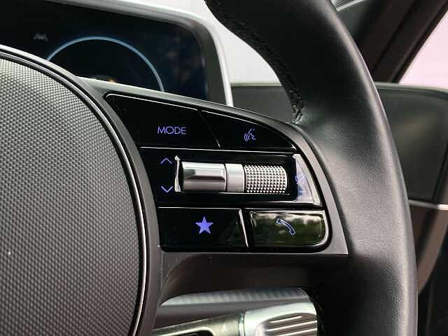 Hyundai IONIQ 6 77.4kWh Premium Auto 4dr