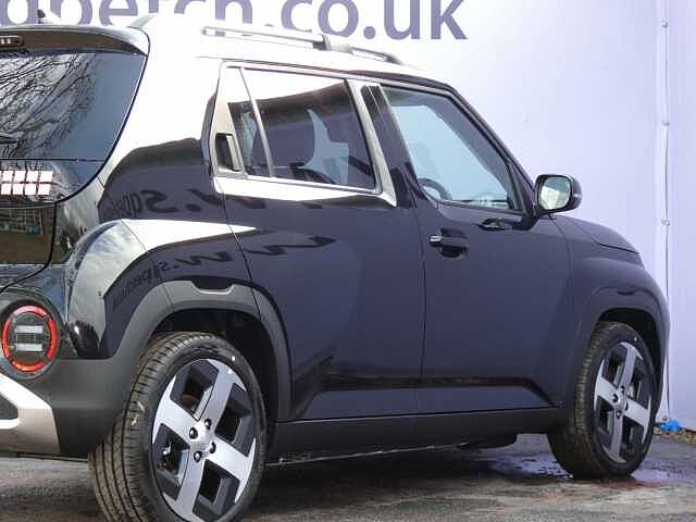 Hyundai INSTER Long Range 49kWh 02 Auto 5dr Black