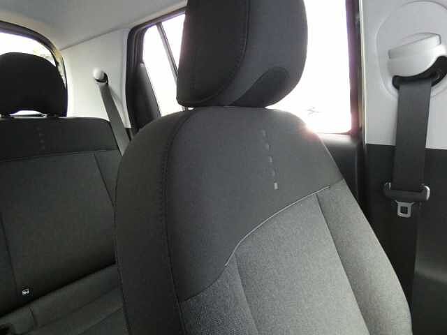 Hyundai INSTER Long Range 49kWh 02 Auto 5dr Black