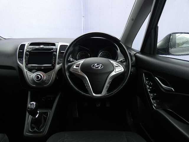 Hyundai IX20 1.6 SE Nav Euro 6 5dr Grey