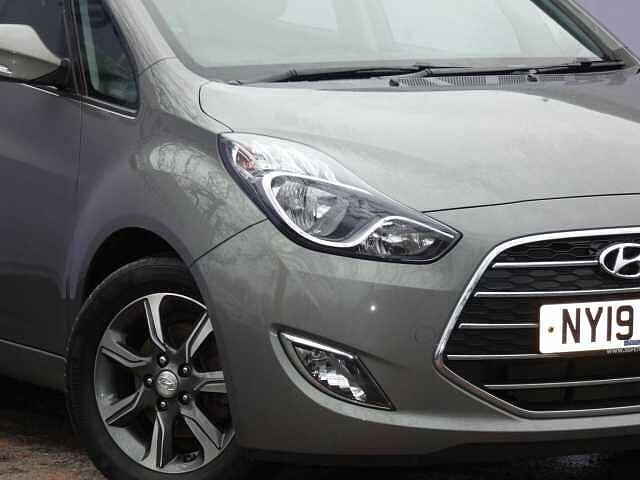 Hyundai IX20 1.6 SE Nav Euro 6 5dr Grey