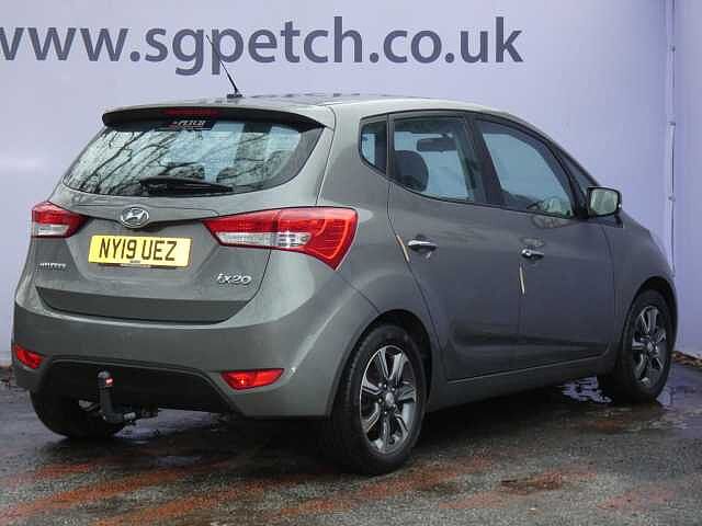 Hyundai IX20 1.6 SE Nav Euro 6 5dr Grey