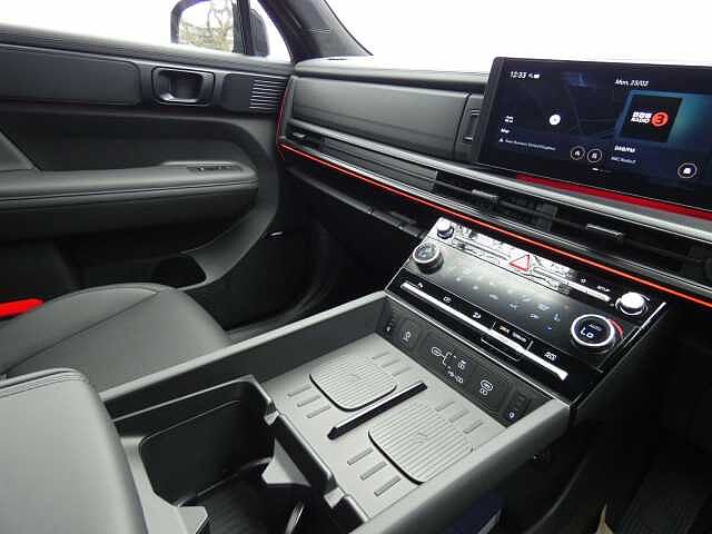 Hyundai SANTA FE 1.6 h T-GDi Calligraphy Auto 4WD Euro 6 (s/s) 5dr (7Seat) Black