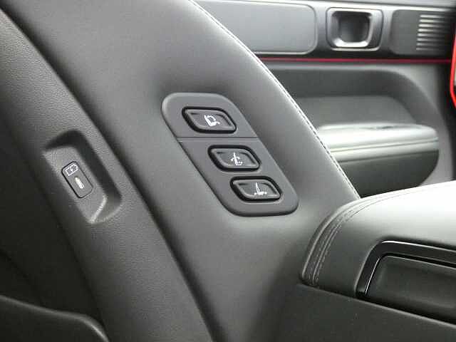 Hyundai SANTA FE 1.6 h T-GDi Calligraphy Auto 4WD Euro 6 (s/s) 5dr (7Seat) Black