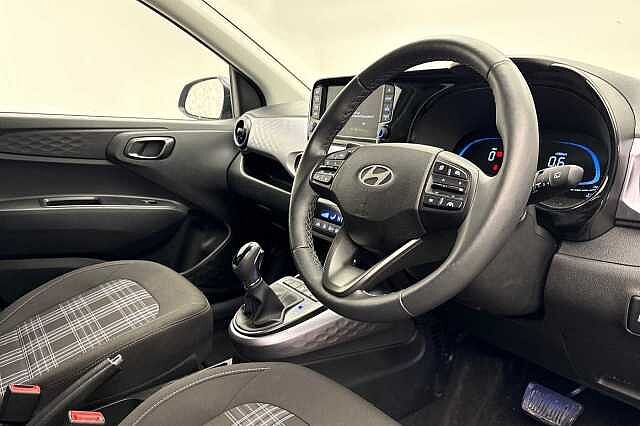 Hyundai KONA 138 N Line S SHIMMERING SILVER