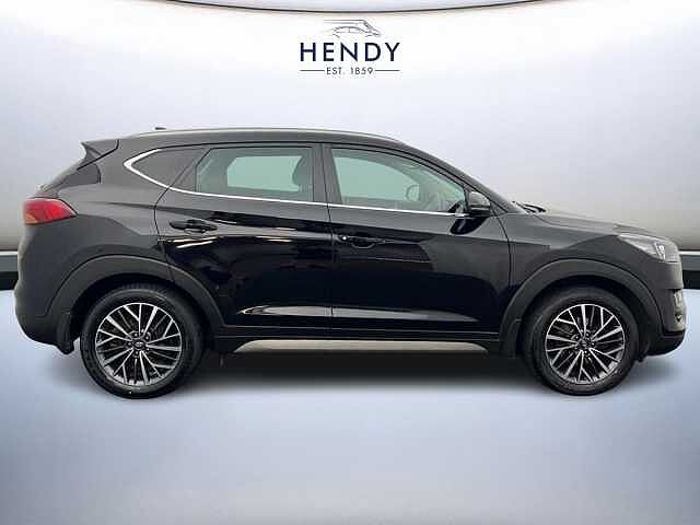 Hyundai TUCSON 1.6 CRDi 136 DCT Premium PHANTOM BLACK