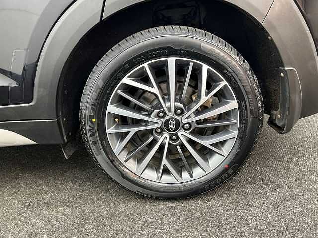 Hyundai TUCSON 1.6 CRDi 136 DCT Premium PHANTOM BLACK