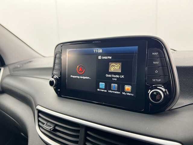 Hyundai TUCSON 1.6 CRDi 136 Premium SE 5dr 2WD DCT FIERY RED