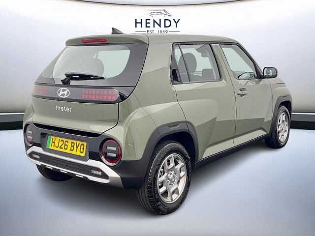 Hyundai INSTER 85kW 49kWh 01 JUNGLE KHAKI GREEN