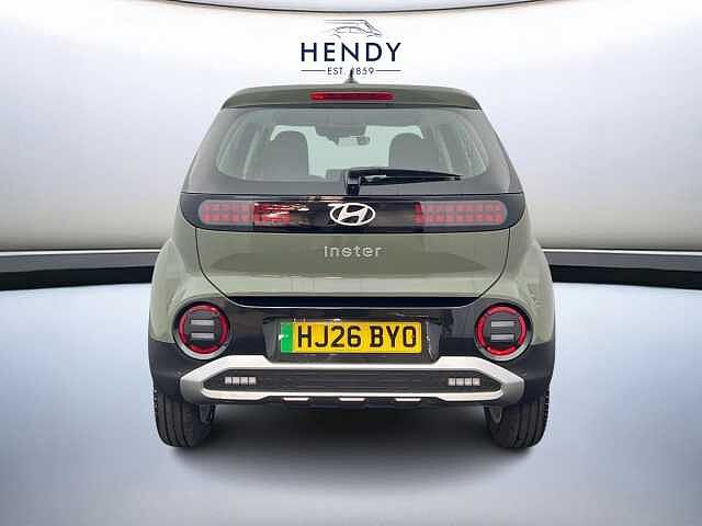 Hyundai INSTER 85kW 49kWh 01 JUNGLE KHAKI GREEN