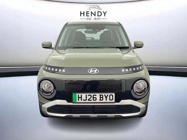 Hyundai INSTER 85kW 49kWh 01 JUNGLE KHAKI GREEN