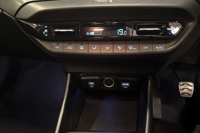 Hyundai BAYON 1.0 T-GDi (100ps) Premium