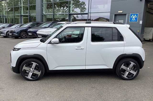 Hyundai INSTER 85kW 02 49kWh 5dr Auto White