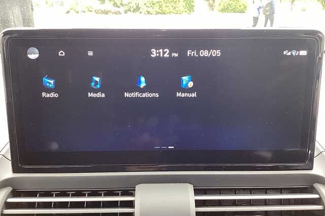 Hyundai INSTER 85kW 02 49kWh 5dr Auto White