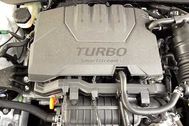 Hyundai i20 1.0T GDi Premium 5dr DCT Hatchback