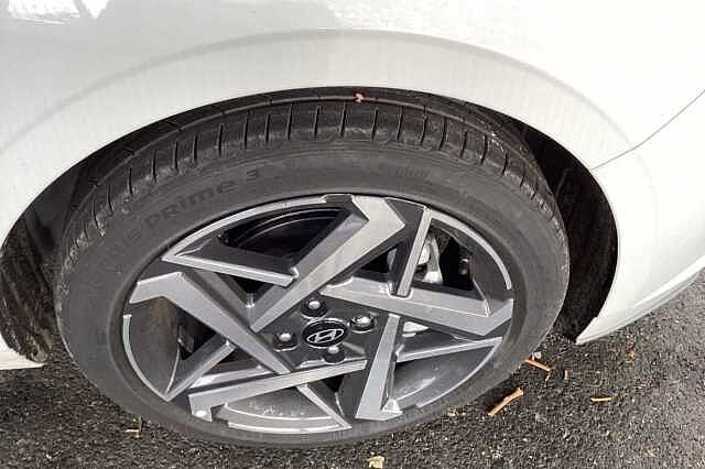Hyundai i20 1.0T GDi Premium 5dr DCT Hatchback