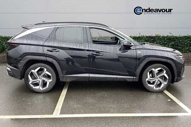 Hyundai TUCSON 1.6 TGDi 48V MHD 180 Ultimate 5dr 4WD DCT Black