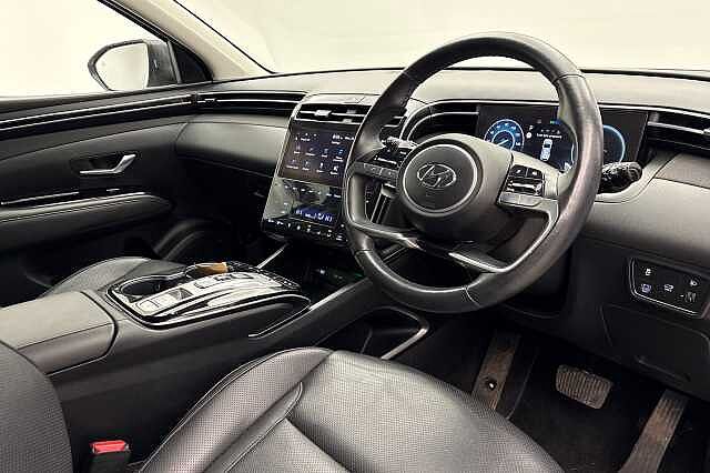 Hyundai TUCSON 1.6 TGDi Hybrid 230 Ultimate 5dr 2WD Auto White