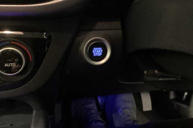 Hyundai I10 1.2 [79] Premium 5dr Auto [Nav] Green