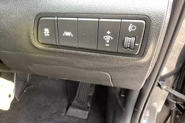 Hyundai TUCSON 1.6 GDi SE Nav (2WD) 5 Door Grey