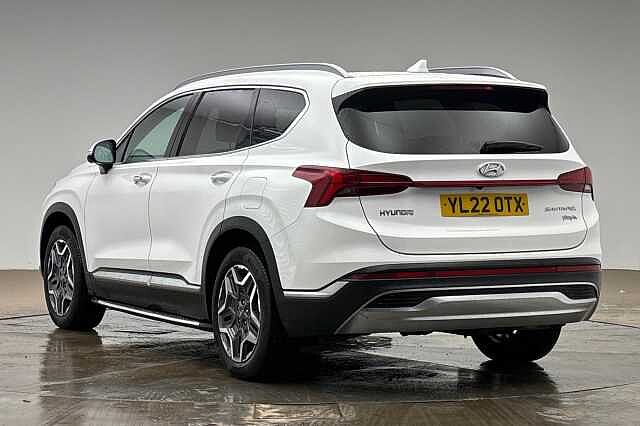 Hyundai SANTA FE 1.6 TGDi Plug-in Hybrid Ultimate 5dr 4WD Auto White