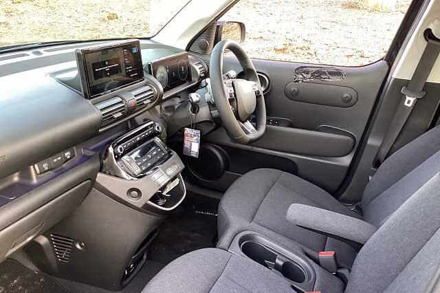 Hyundai INSTER 85kW 02 49kWh 5dr Auto Black