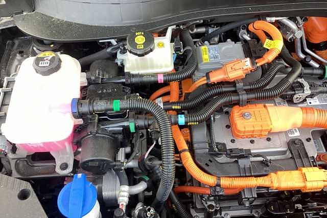 Hyundai INSTER 85kW 02 49kWh 5dr Auto Black