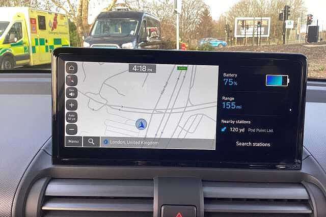 Hyundai INSTER 85kW 02 49kWh 5dr Auto Black