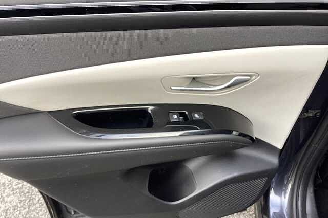 Hyundai TUCSON 1.6 TGDi Hybrid 230 Ultimate 5dr 2WD Auto Grey