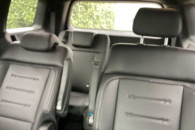 Hyundai SANTA FE 1.6 TGDi PHEV Calligraphy 5dr 4WD Auto [6 Seats] White