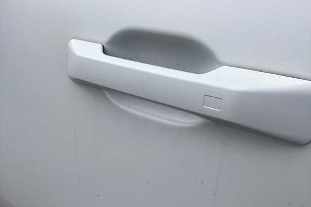 Hyundai SANTA FE 1.6 TGDi PHEV Calligraphy 5dr 4WD Auto [6 Seats] White