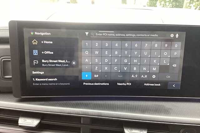 Hyundai SANTA FE 1.6 TGDi PHEV Calligraphy 5dr 4WD Auto [6 Seats] White