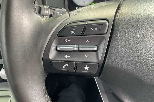 Hyundai KONA 150kW Ultimate 64kWh 5dr Auto Black