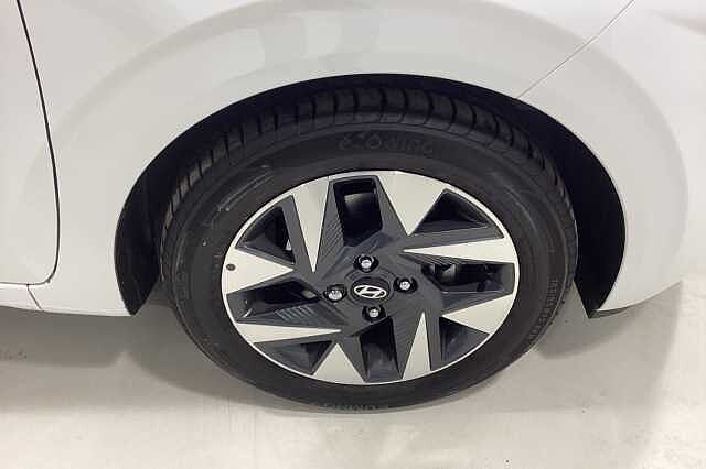 Hyundai I10 1.2 Advance 5dr Auto White