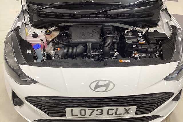 Hyundai I10 1.2 Advance 5dr Auto White