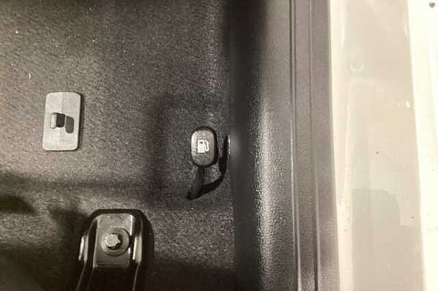 Hyundai I10 1.2 Advance 5dr Auto White