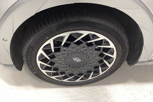 Hyundai IONIQ 5 239kW Ultimate 77 kWh 5dr AWD Auto Gold