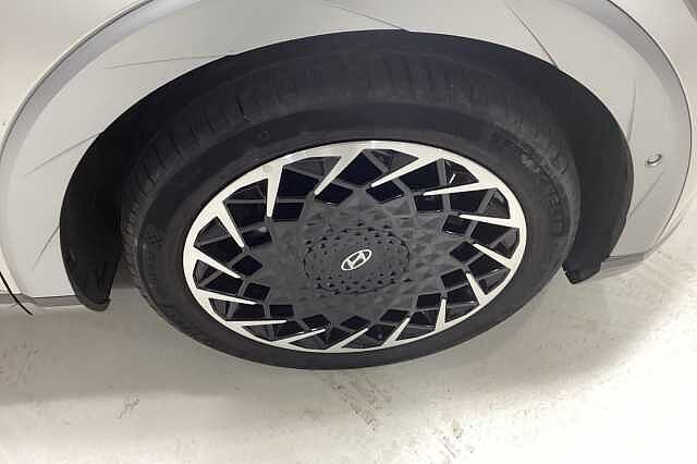 Hyundai IONIQ 5 239kW Ultimate 77 kWh 5dr AWD Auto Gold