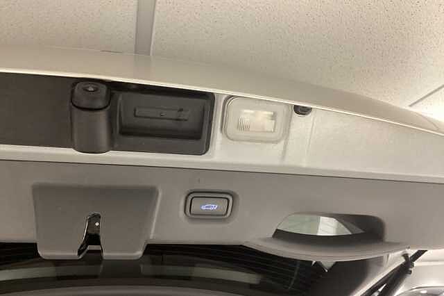 Hyundai IONIQ 5 239kW Ultimate 77 kWh 5dr AWD Auto Gold