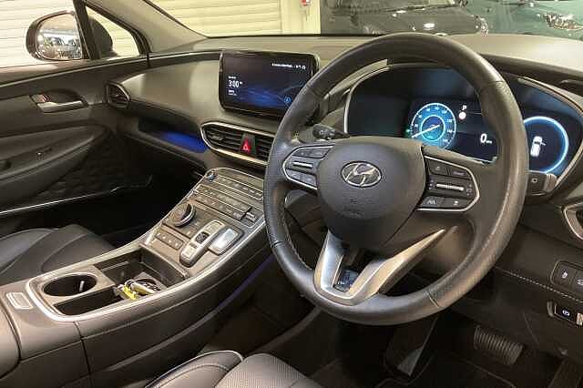 Hyundai SANTA FE 1.6 TGDi Hybrid Ultimate 5dr Auto Black