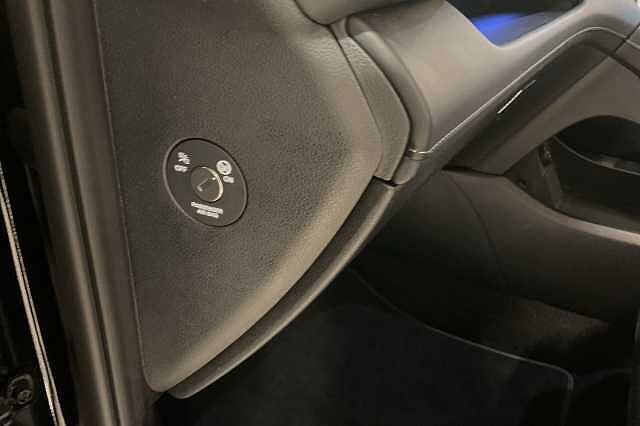 Hyundai SANTA FE 1.6 TGDi Hybrid Ultimate 5dr Auto Black