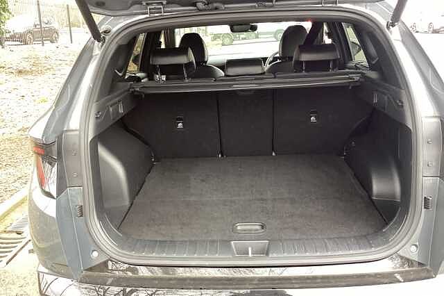 Hyundai TUCSON 1.6T Hybrid N Line S 5dr Auto Grey
