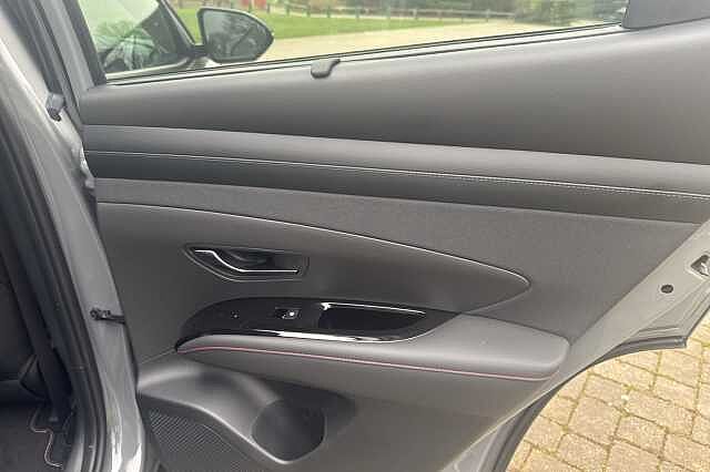 Hyundai TUCSON 1.6T Plug-in Hybrid N Line 5dr 4WD Auto