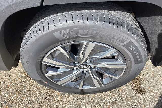 Hyundai TUCSON 1.6 TGDi SE Connect 5dr 2WD Black