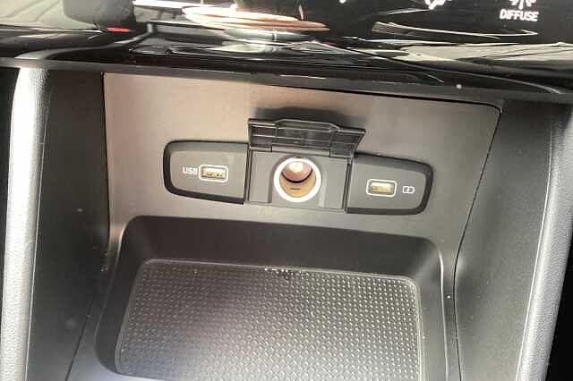 Hyundai TUCSON 1.6 TGDi SE Connect 5dr 2WD Black