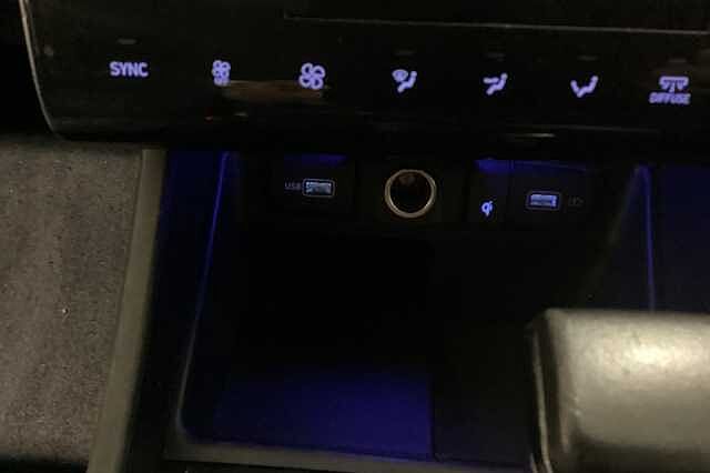 Hyundai TUCSON 1.6 TGDi 48V MHD Ultimate 5dr 2WD DCT Black